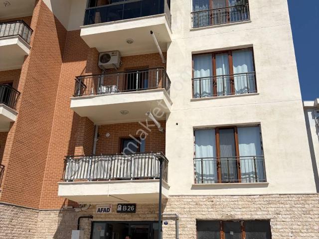 Bayrakli, İzmir içerisinde kiralık mülk