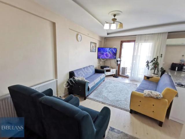 Bayrakli, İzmir içerisinde kiralık mülk