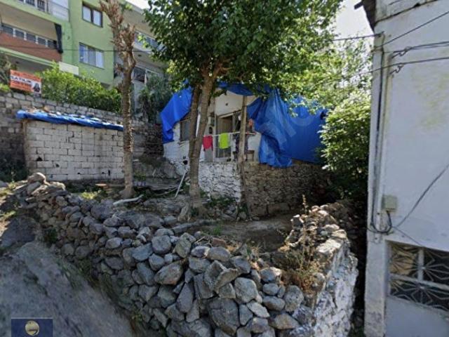 Bayrakli, İzmir içerisinde satılık Arsa