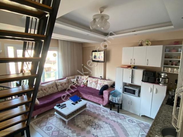 Bayrakli, İzmir içerisinde satılık mülk