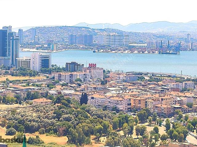 Bayrakli, İzmir içerisinde satılık mülk