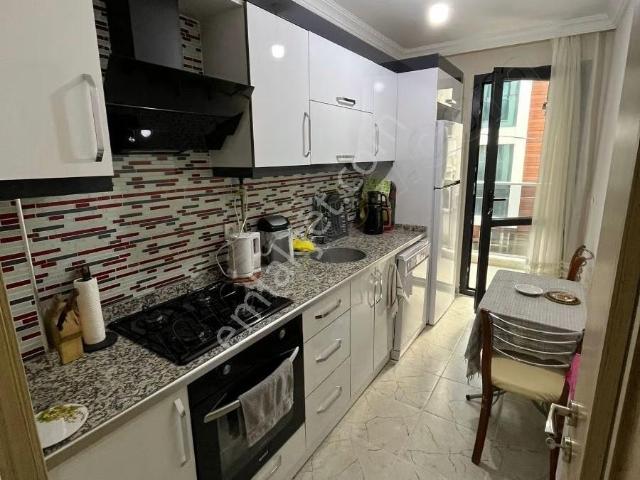 Bayrakli, İzmir içerisinde kiralık mülk