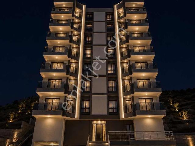 Bayrakli, İzmir içerisinde kiralık mülk