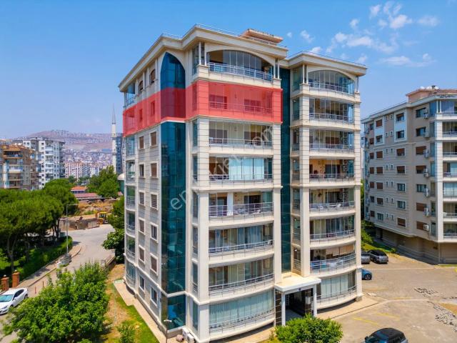 Bayrakli, İzmir içerisinde satılık mülk