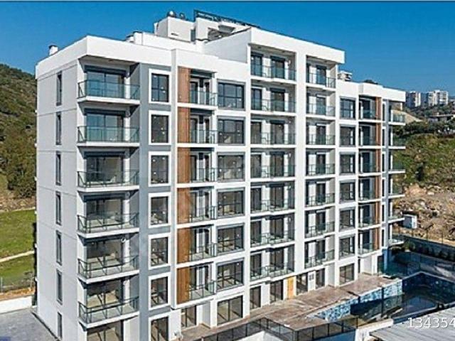 Bayrakli, İzmir içerisinde satılık mülk