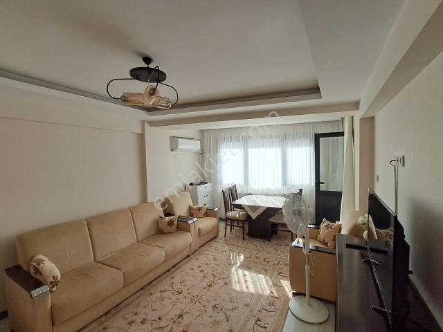 Bayrakli, İzmir içerisinde satılık mülk