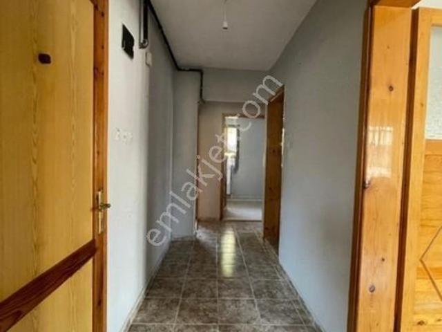 Osmangazi Mahallesi, Bayraklı içerisinde kiralık mülk