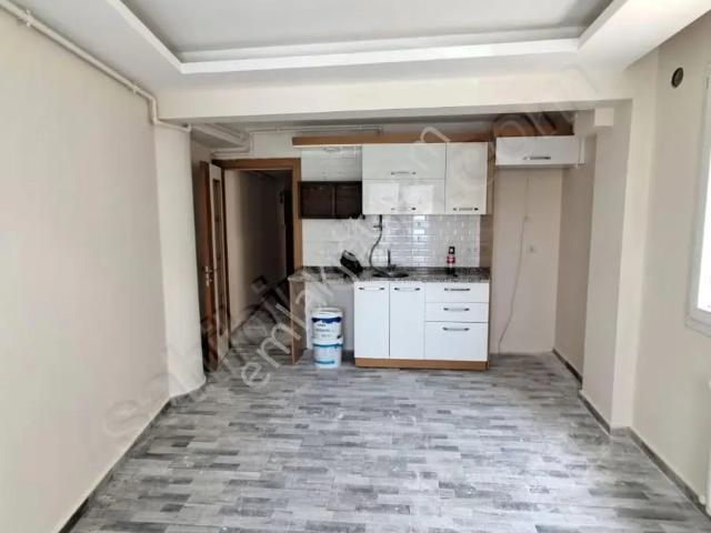 Bayrakli, İzmir içerisinde satılık mülk