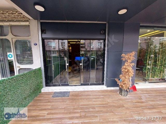 Bayrakli, İzmir içerisinde satılık Dükkan