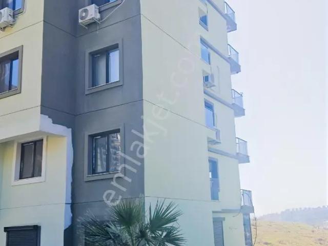 Körfez Mahallesi, Bayraklı içerisinde satılık mülk
