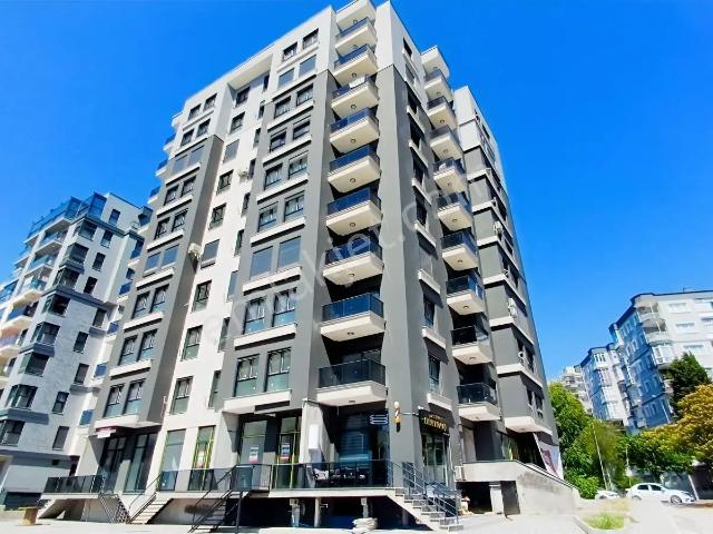 Bayrakli, İzmir içerisinde satılık mülk