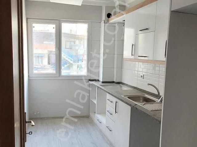 Bayrakli, İzmir içerisinde kiralık mülk