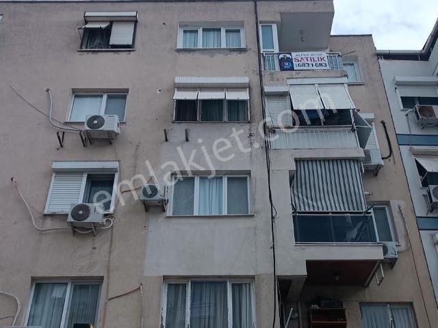 Bayraklı Mahallesi, Bayraklı içerisinde satılık mülk