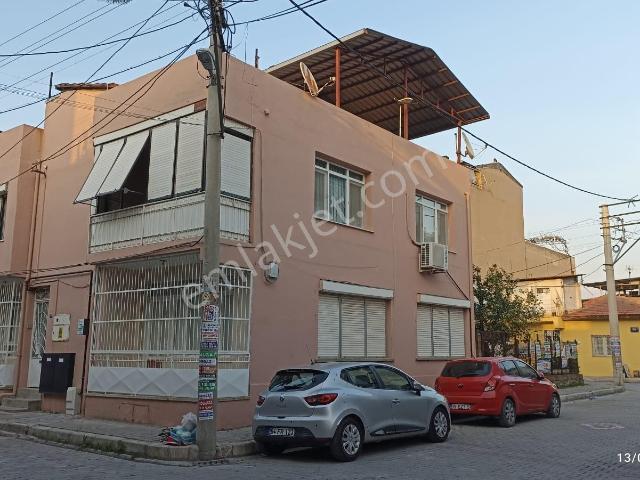Tepekule Mahallesi, Bayraklı içerisinde kiralık mülk