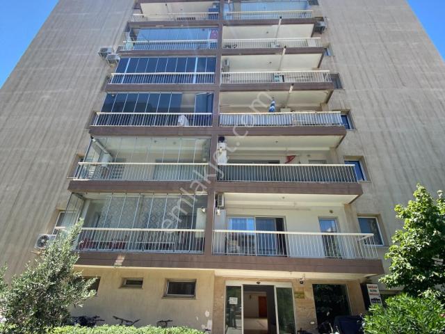 Bayrakli, İzmir içerisinde kiralık mülk