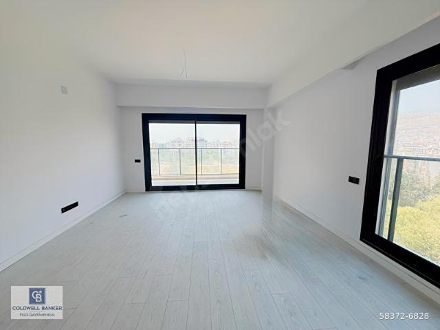 Bayrakli, İzmir içerisinde satılık mülk
