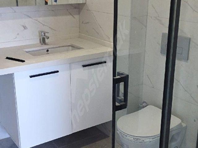 Bayrakli, İzmir içerisinde satılık mülk