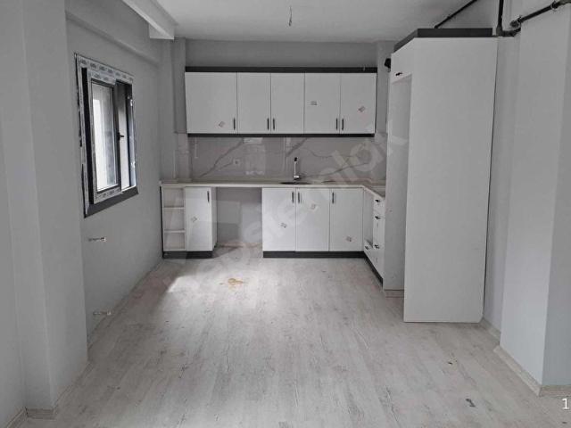 Bayrakli, İzmir içerisinde satılık mülk