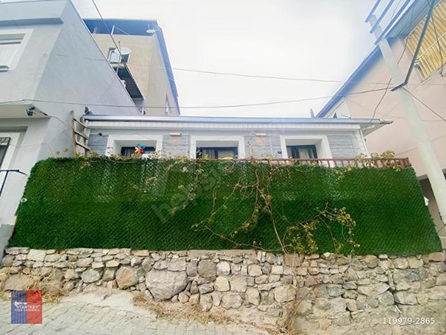 Çiçek Mahallesi, Bayraklı içerisinde satılık mülk