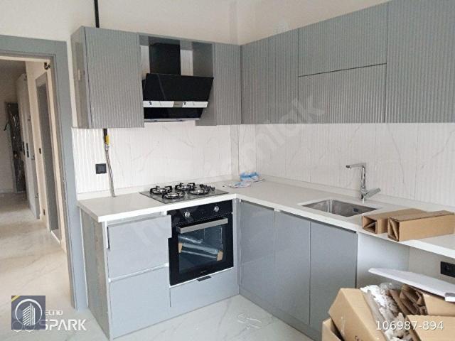 Bayrakli, İzmir içerisinde satılık mülk