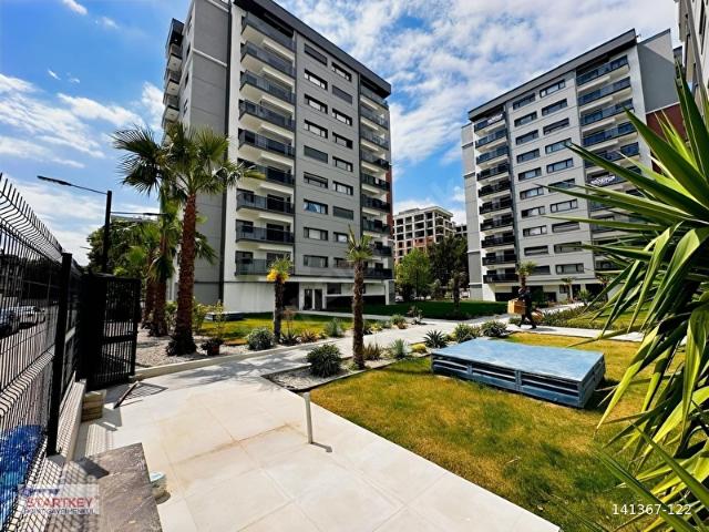 Bayrakli, İzmir içerisinde satılık mülk