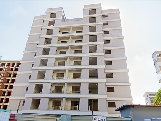 Bayrakli, İzmir içerisinde satılık mülk