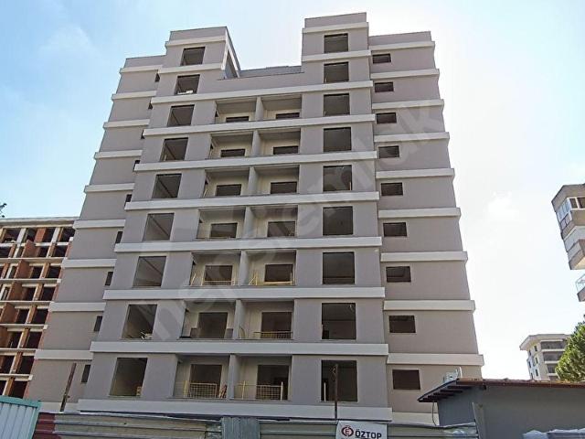 Bayrakli, İzmir içerisinde satılık mülk
