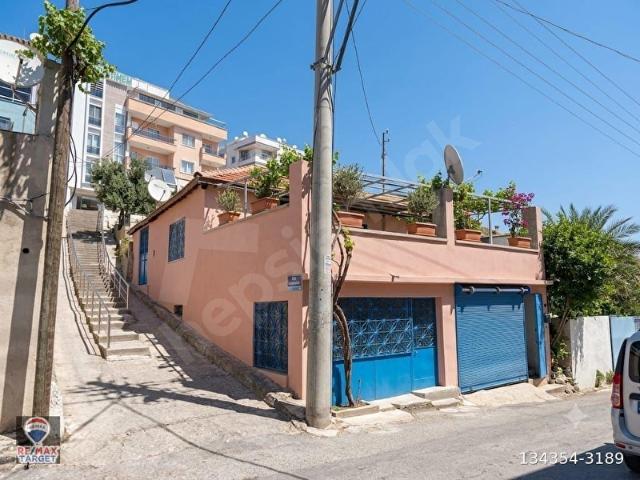 Bayrakli, İzmir içerisinde satılık Arsa