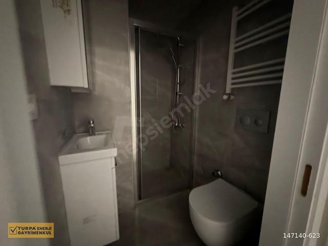 Bayrakli, İzmir içerisinde satılık mülk
