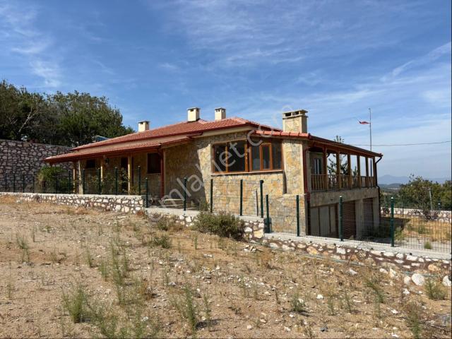 Edremit, Balikesir içerisinde satılık Villa