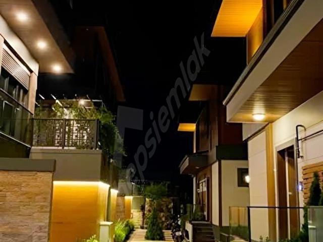 Darica, Kocaeli içerisinde satılık Villa