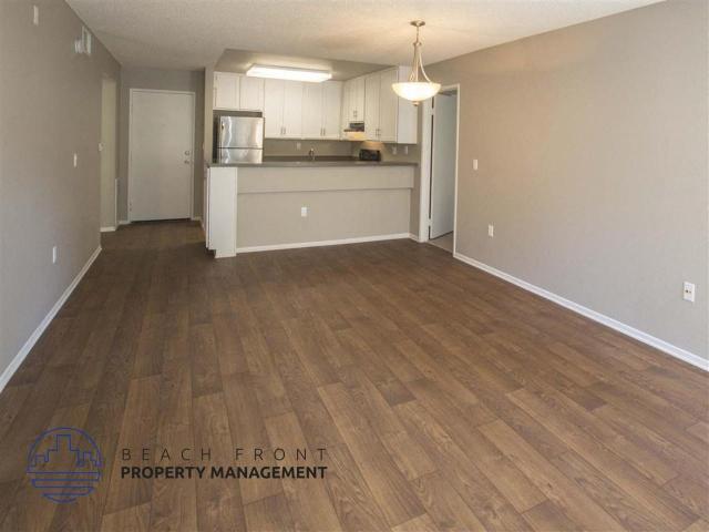 Apartment for rent in Canoga Park, California