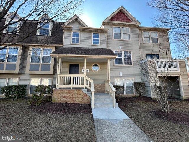 Condo for sale in Laurel Condo for sale in Laurel