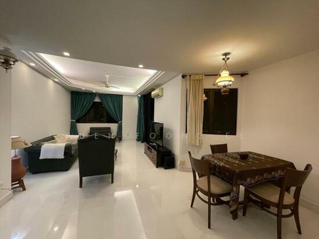 Apartment for rent in Bayshore, Singapore