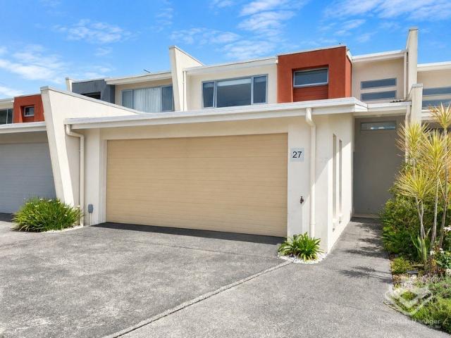 Townhouse for sale in Toombul, Queensland