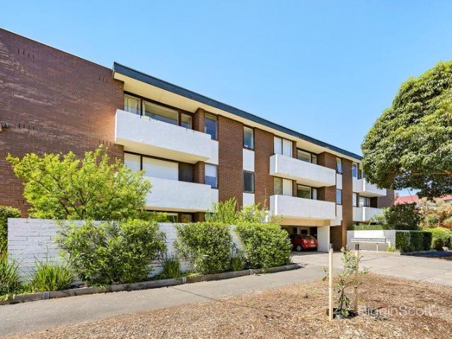 Apartment for sale in St Kilda West, Melbourne