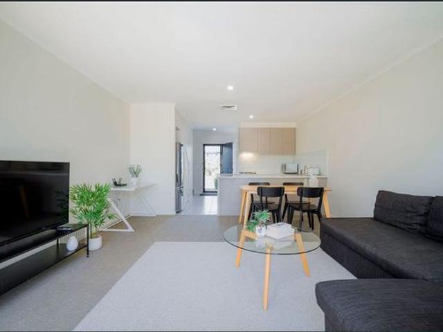 Townhouse for rent in Camerons Creek, Victoria