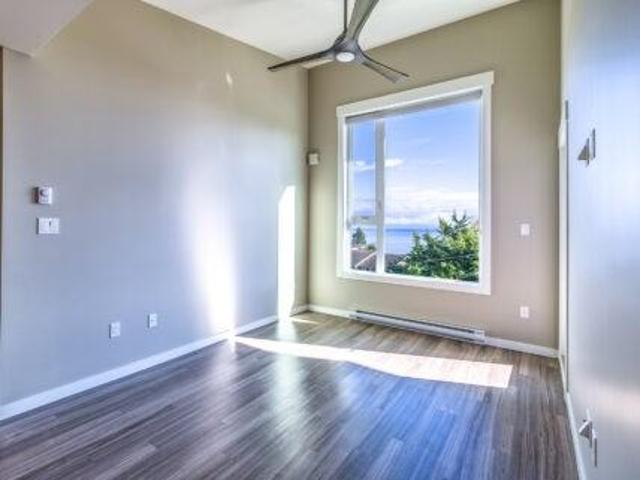 Apartment for rent in Parksville