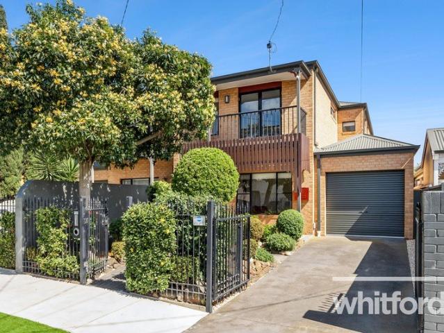 House for sale in Rippleside, Geelong