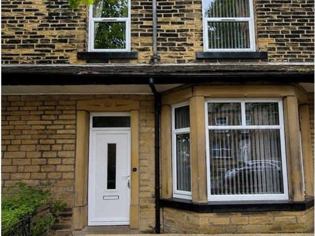 House for rent in Salterhebble, West Yorkshire