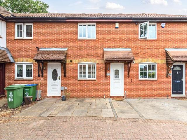 House for rent in Longlands, Halfway Street