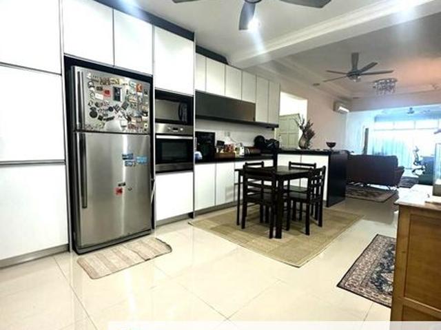 Condominium for sale in Country Heights Damansara, Kuala Lumpur