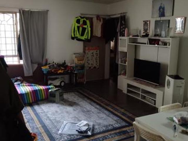Apartment for sale in Petaling, Damansara Damai