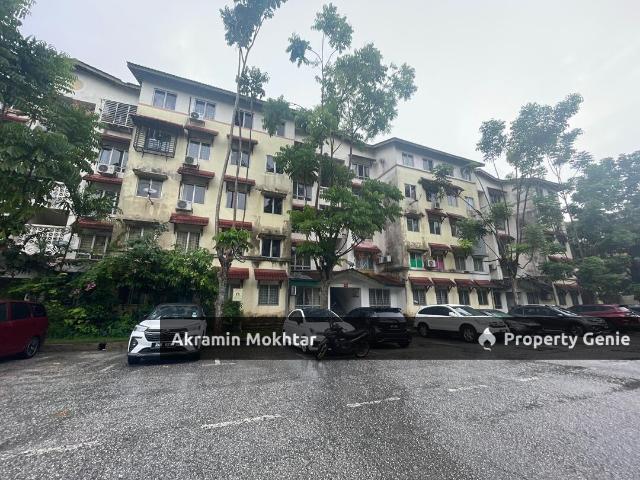 Apartment for sale in Petaling, Damansara Damai
