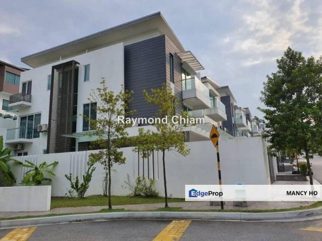 House for sale in Petaling, Damansara Damai