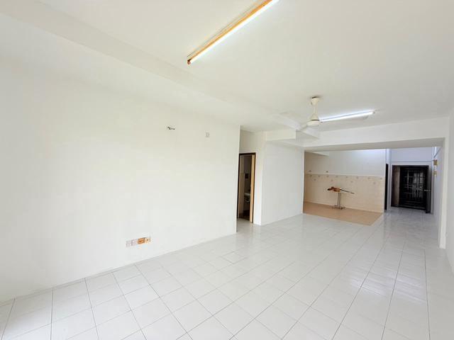 Apartment for sale in Port Klang, Selangor