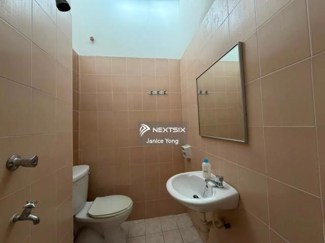 Residential House for rent in Country Heights Damansara, Kuala Lumpur
