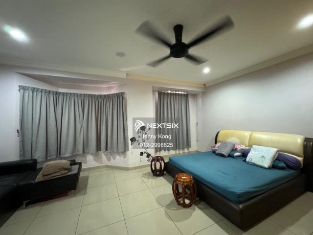 Residential House for sale in Country Heights Damansara, Kuala Lumpur