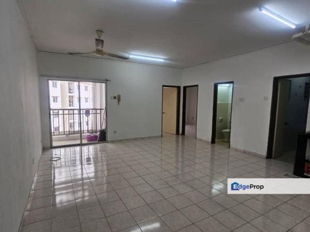 Condominium for sale in Petaling, Subang Jaya