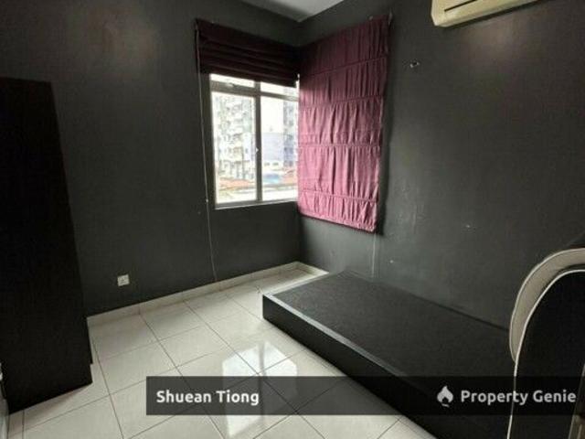 Apartment for rent in Kampung Bakar Batu, Johor Bahru